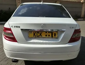 Mercedes-Benz C200 2010 White