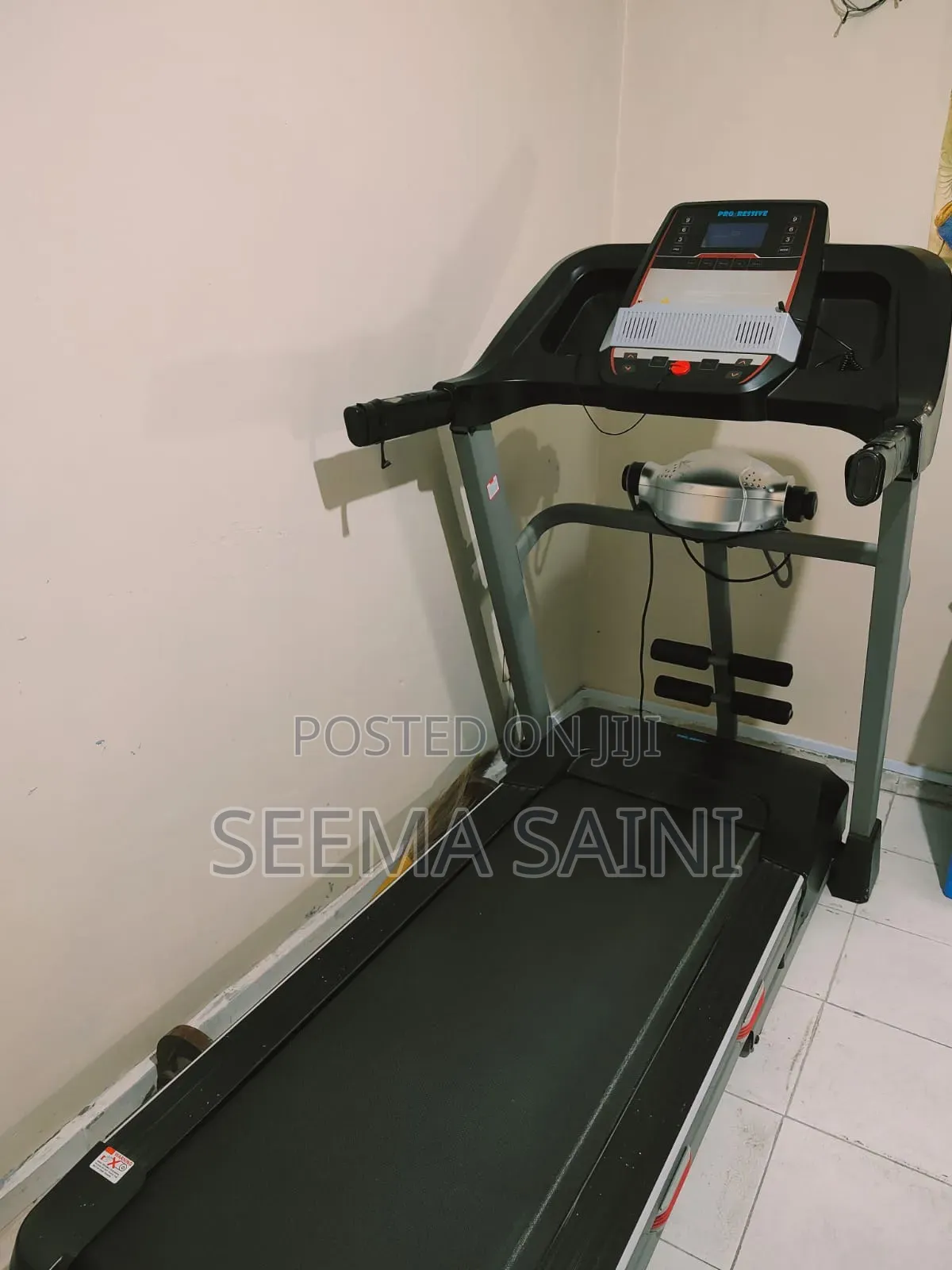 Treadmill With 3 Functions