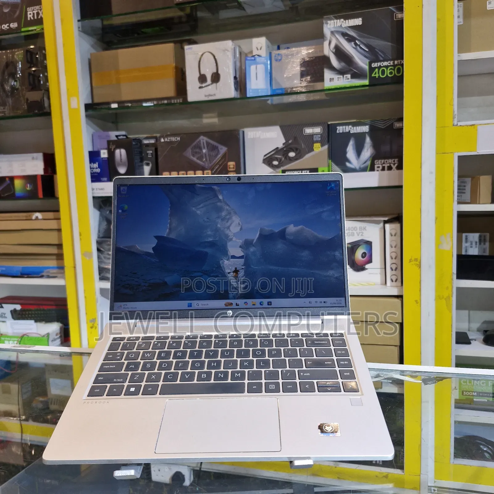 Laptop HP ProBook 440 G9 16GB Intel Core i7 SSD 512GB