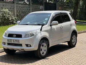 Toyota Rush 2008 White