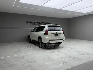 Toyota Land Cruiser Prado 2019 Pearl