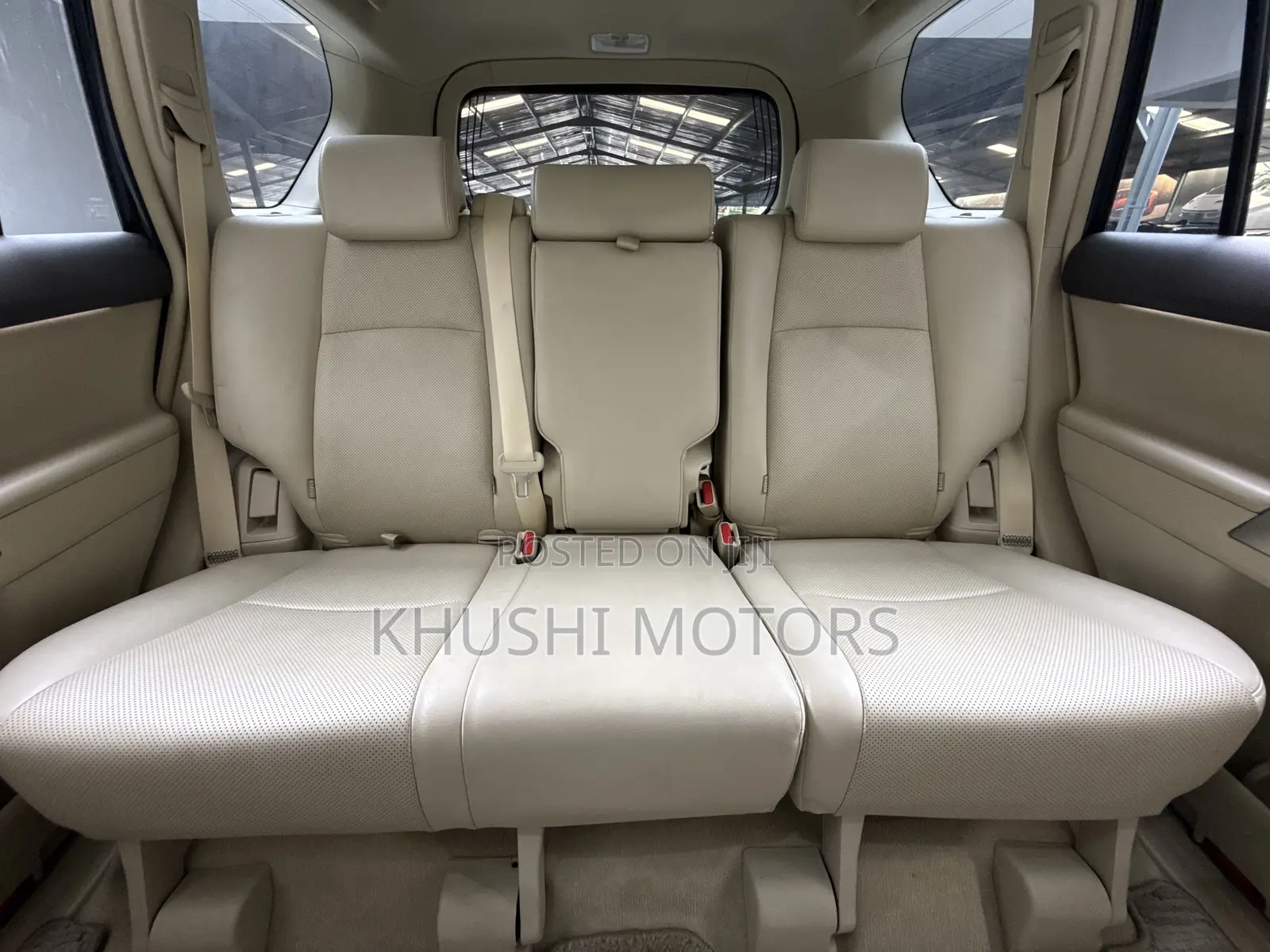 Toyota Land Cruiser Prado 2019 Pearl