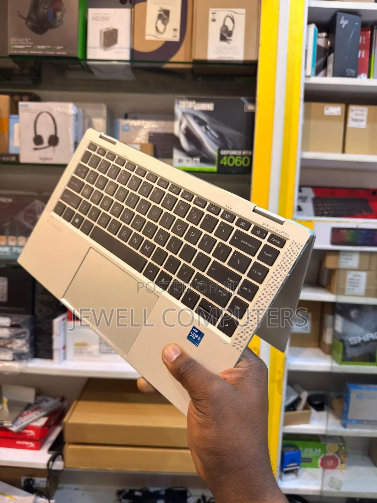Laptop HP EliteBook 1040 G8 16GB Intel Core i7 SSD 512GB