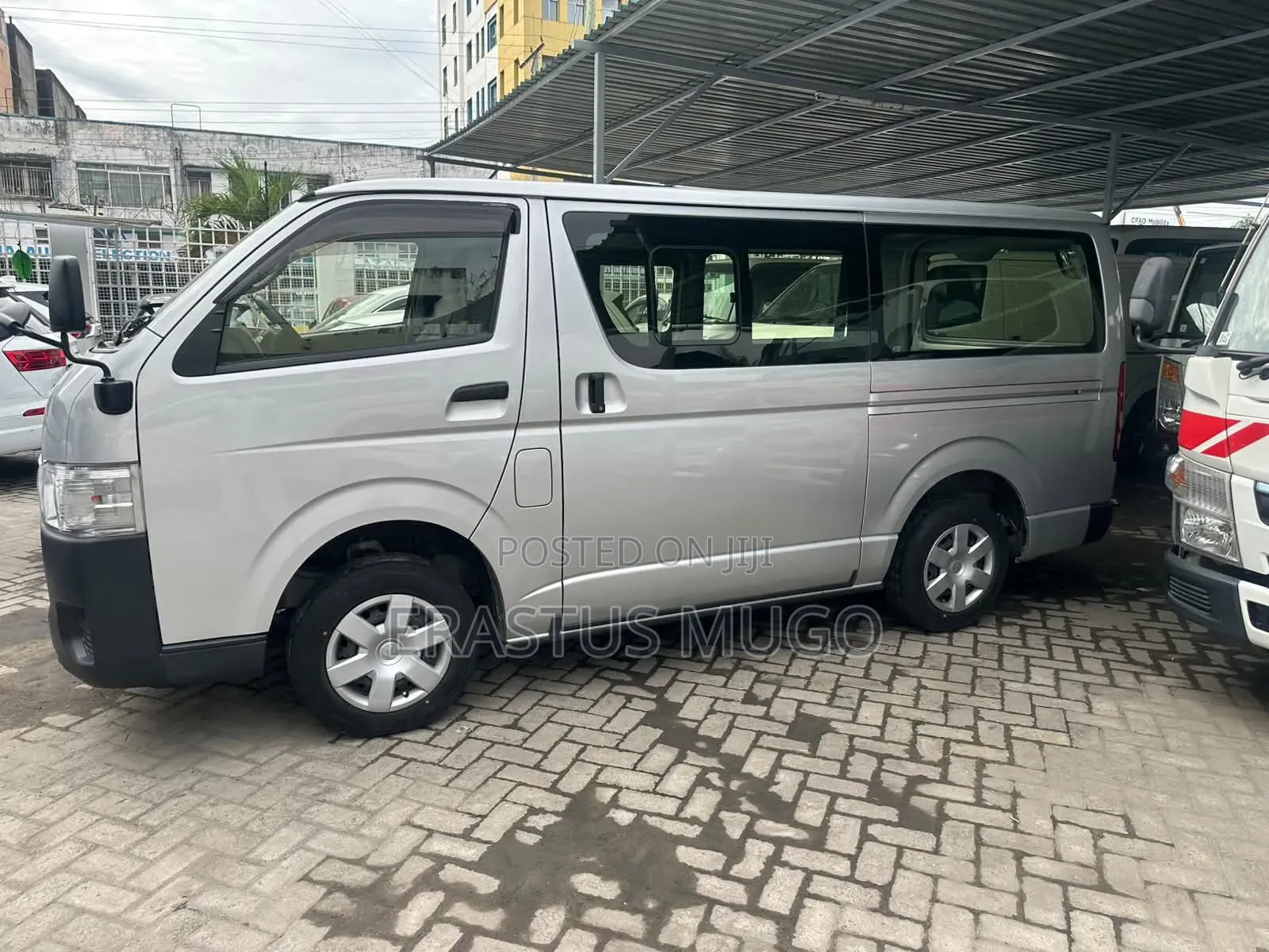 Toyota GranAce 2019 Silver
