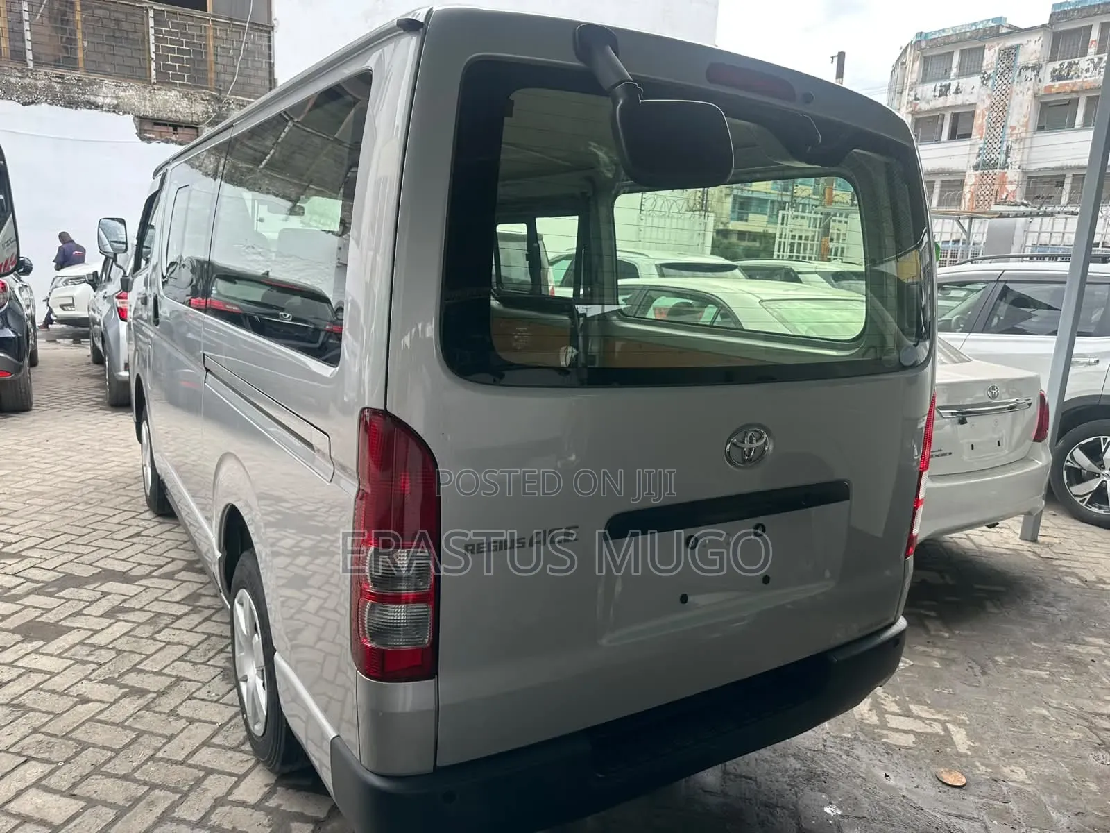 Toyota GranAce 2019 Silver