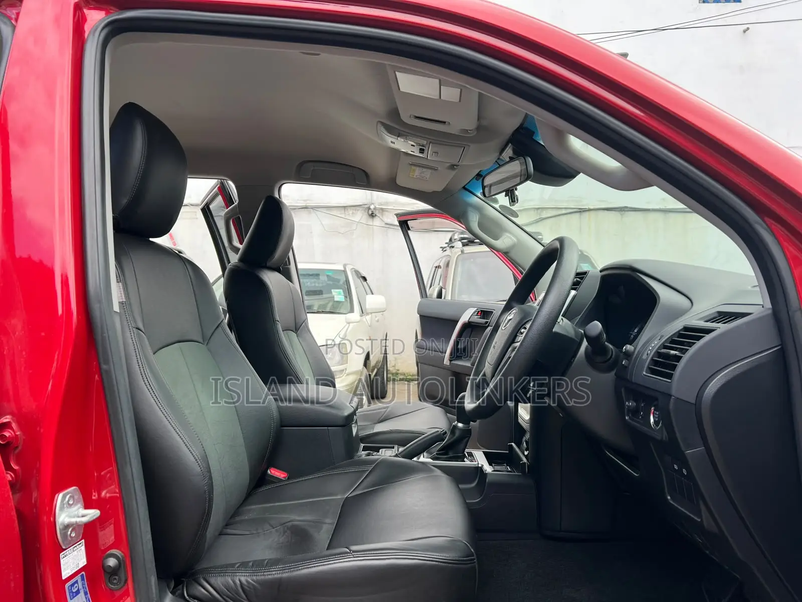Toyota Land Cruiser Prado 2.7 2019 Red