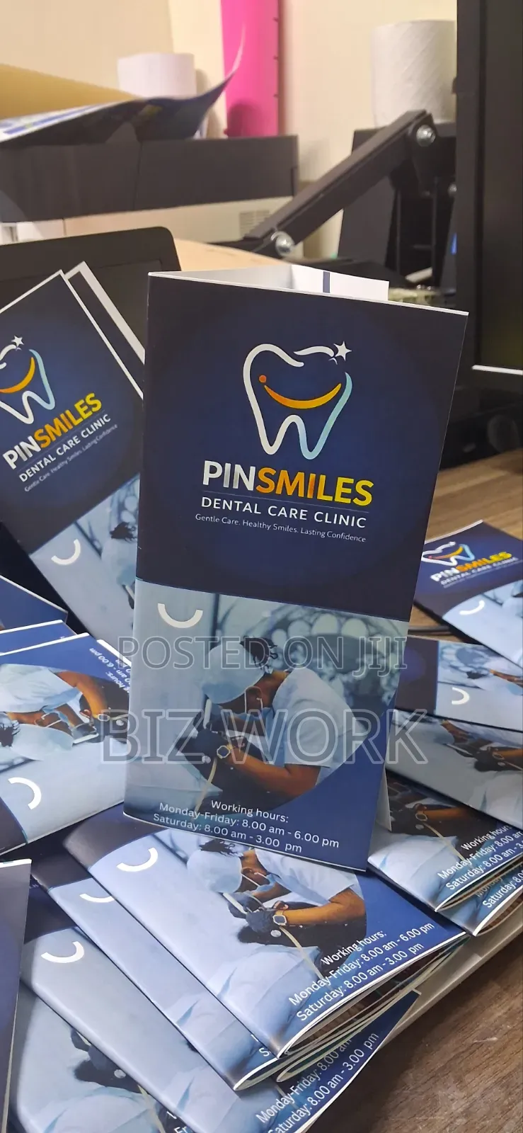 Brochures Printing Services