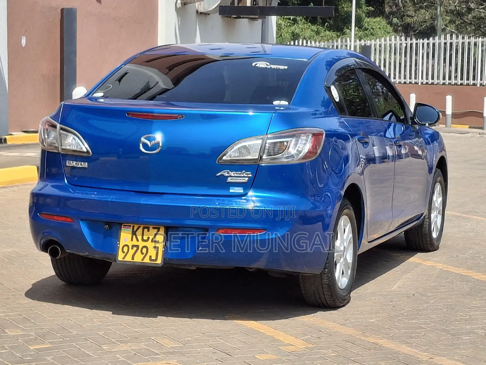 Mazda Axela 2013 Blue