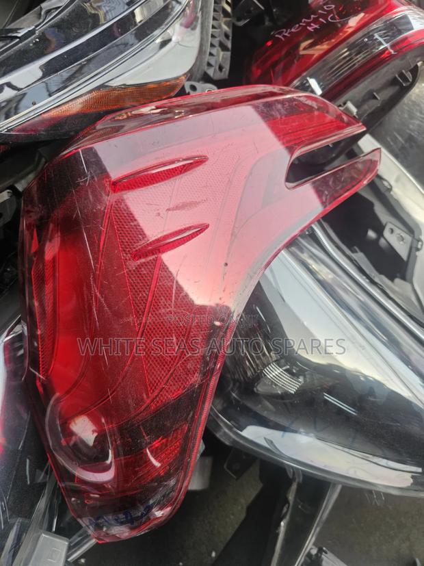 Alphard Taillight