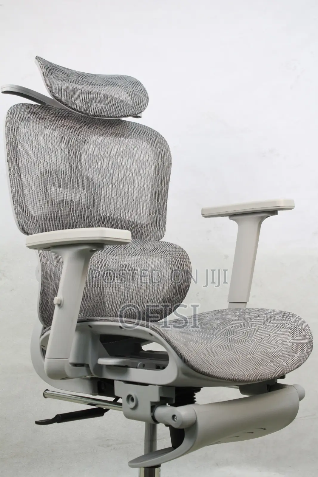 Orthopedic Office Seat With Footrest