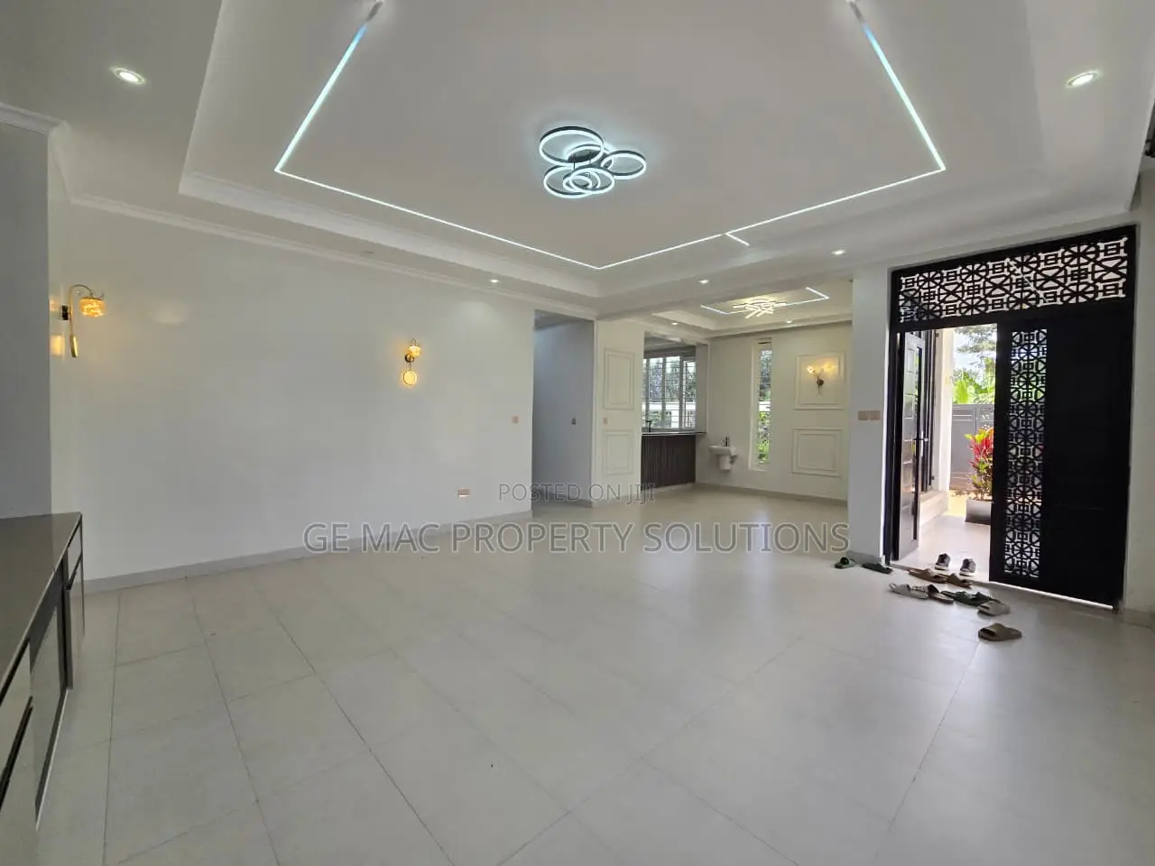 4bdrm House in Mugutha, Kamakis for sale