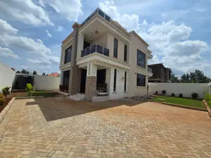4bdrm House in Mugutha, Kamakis for sale