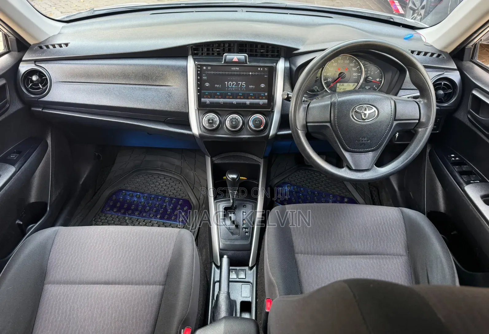 Toyota Corolla Fielder 2015 Silver