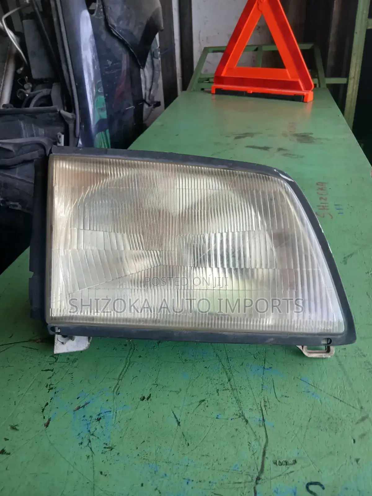 Toyota Townace RH Headlight