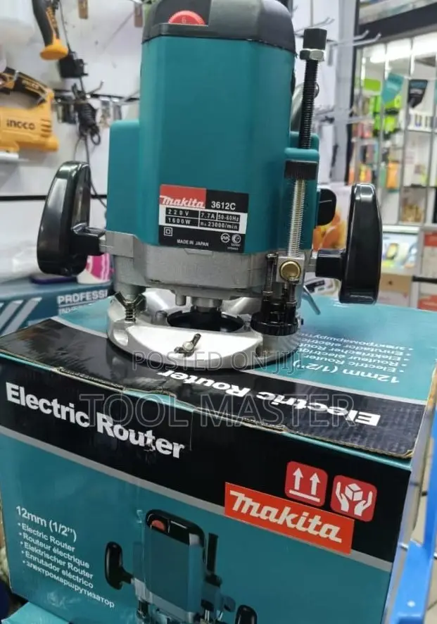 Makita 1600W Electric Router