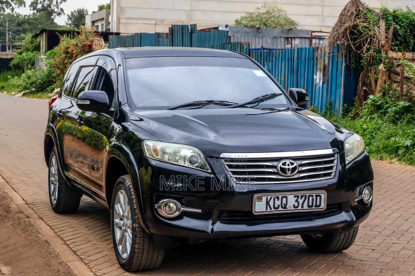 Toyota Vanguard 2011