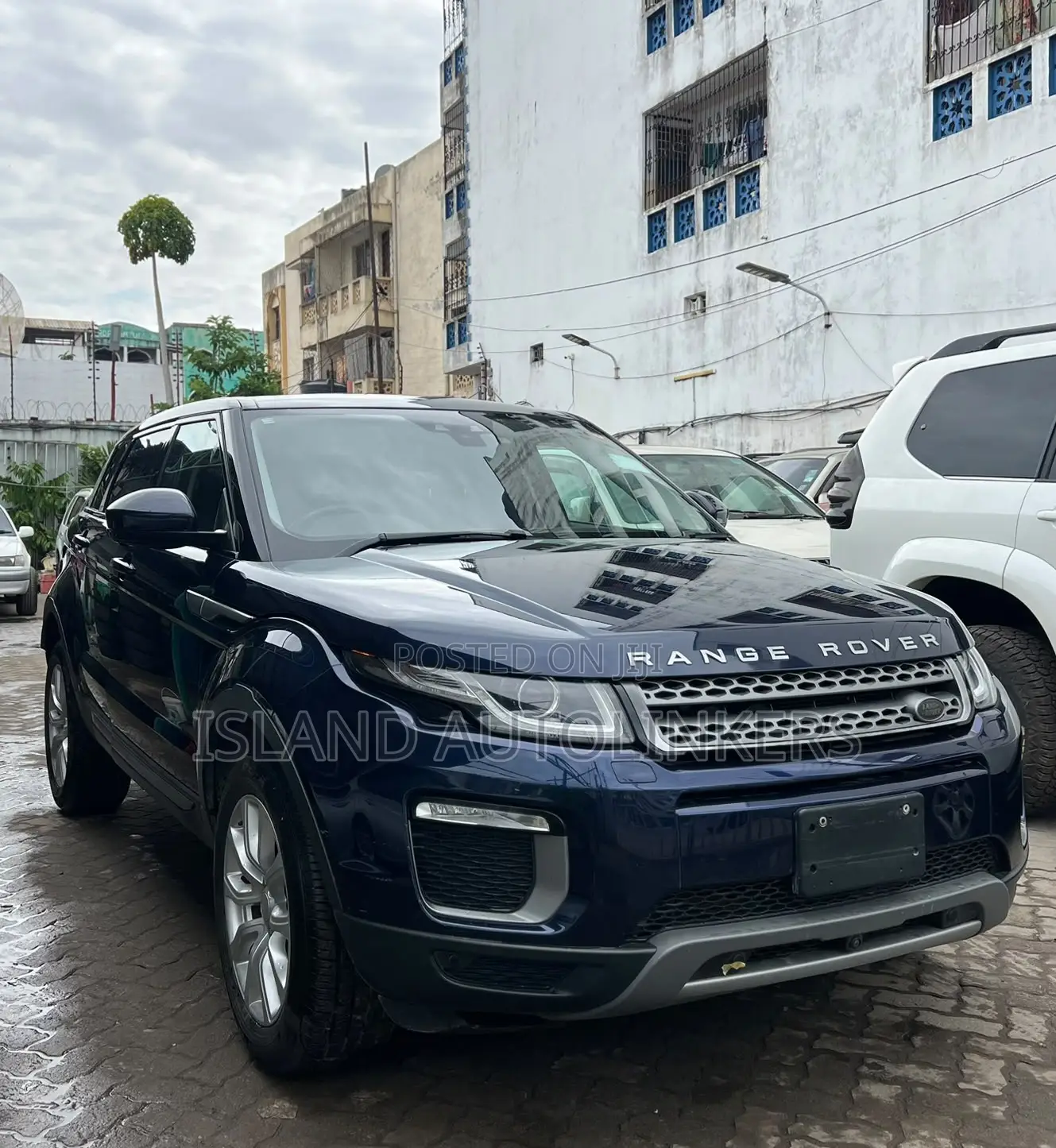 Land Rover Range Rover Evoque SE 4x4 5-Door 2017 Blue