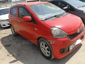 Daihatsu Mira 2015 Red