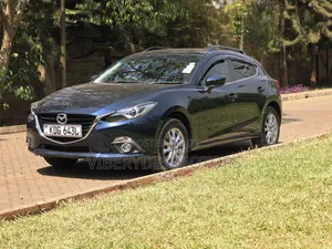 Mazda Axela 2015