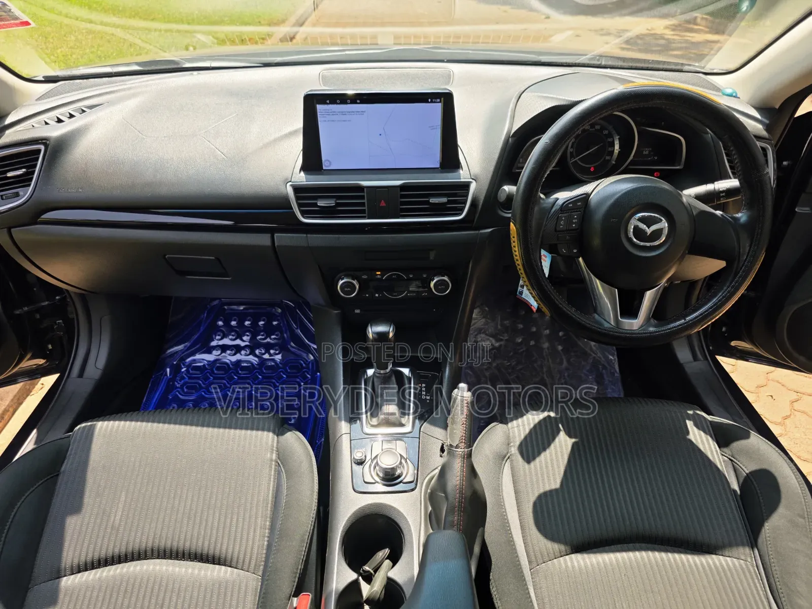 Mazda Axela 2015