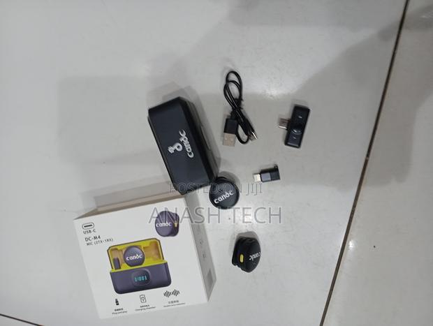 M4 C C Dual Wireless Lavalier Microphone With Noise Reduction - main view