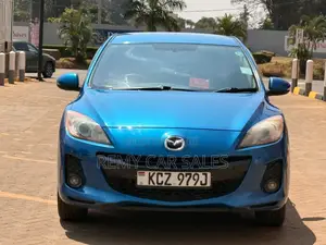 Mazda Axela 2013 Blue