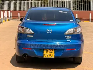 Mazda Axela 2013 Blue