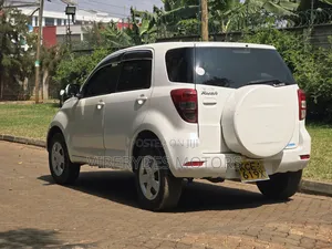 Toyota Rush 2008 White