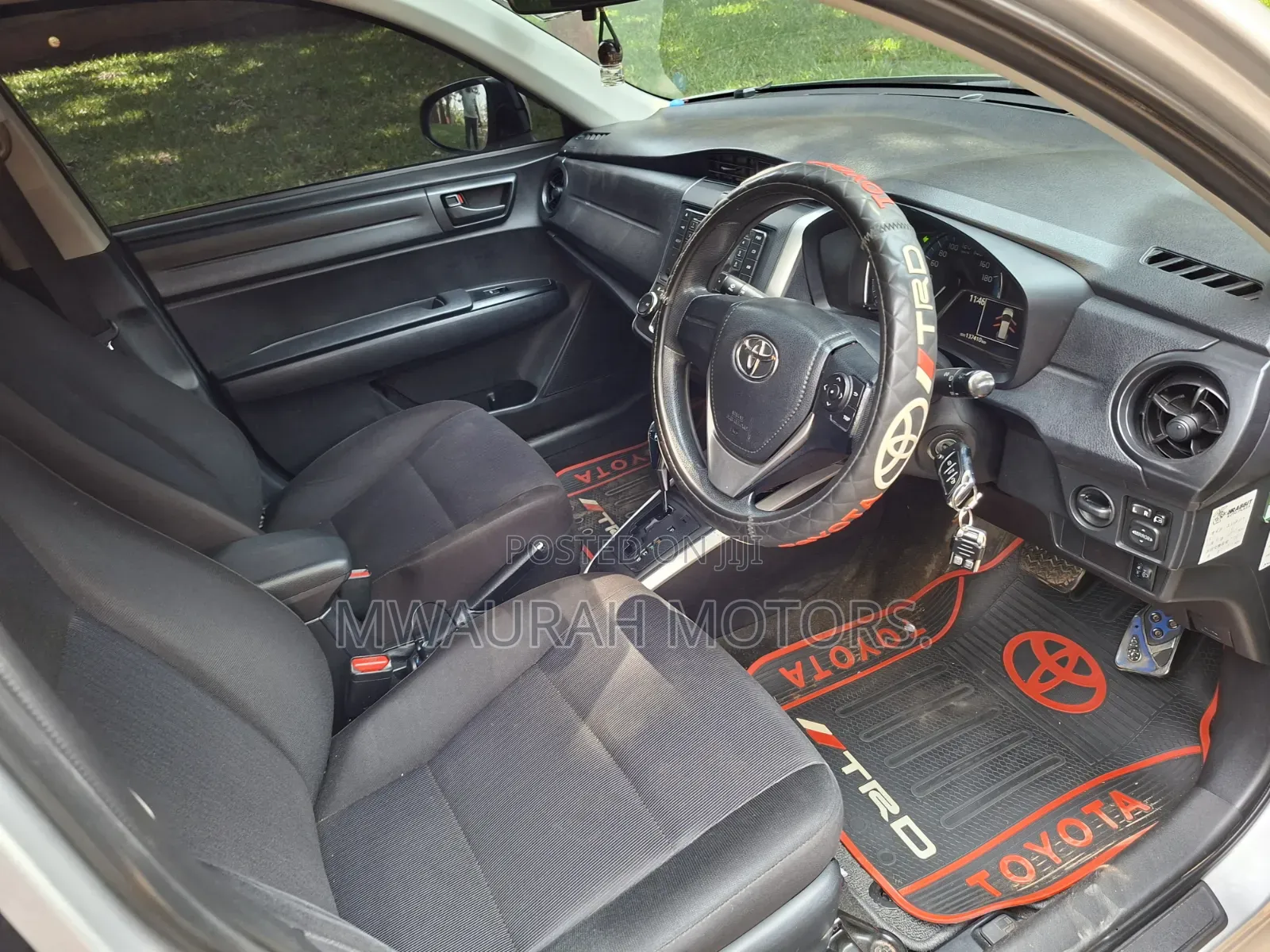 Toyota Corolla Fielder 2017 Silver