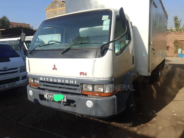 Mitsubishi Fh Truck - thumbnail 2