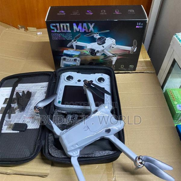 S101 HD Foldable Drone With Dual Cameras for Outdoor Adventures
