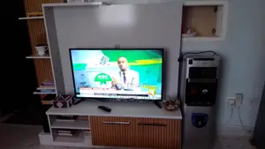 TV for Sale 43 Inches Von