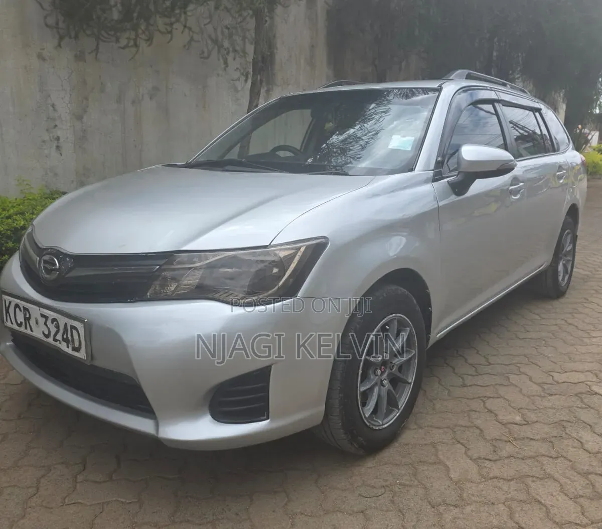 Toyota Corolla Fielder 2013 Silver