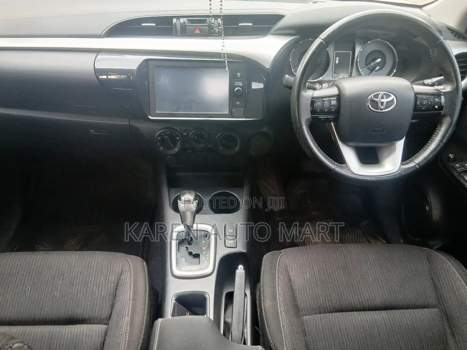 Toyota Hilux Revo Double Cab Deisel 2.4 RWD 2020 Silver