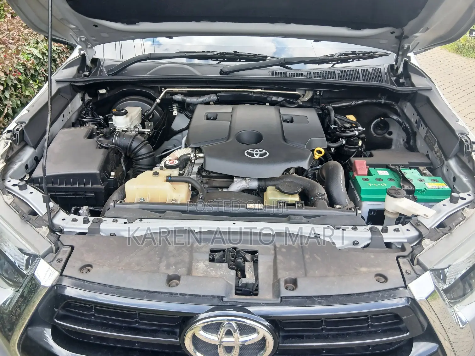 Toyota Hilux Revo Double Cab Deisel 2.4 RWD 2020 Silver