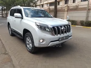 Toyota Land Cruiser Prado 2015 White