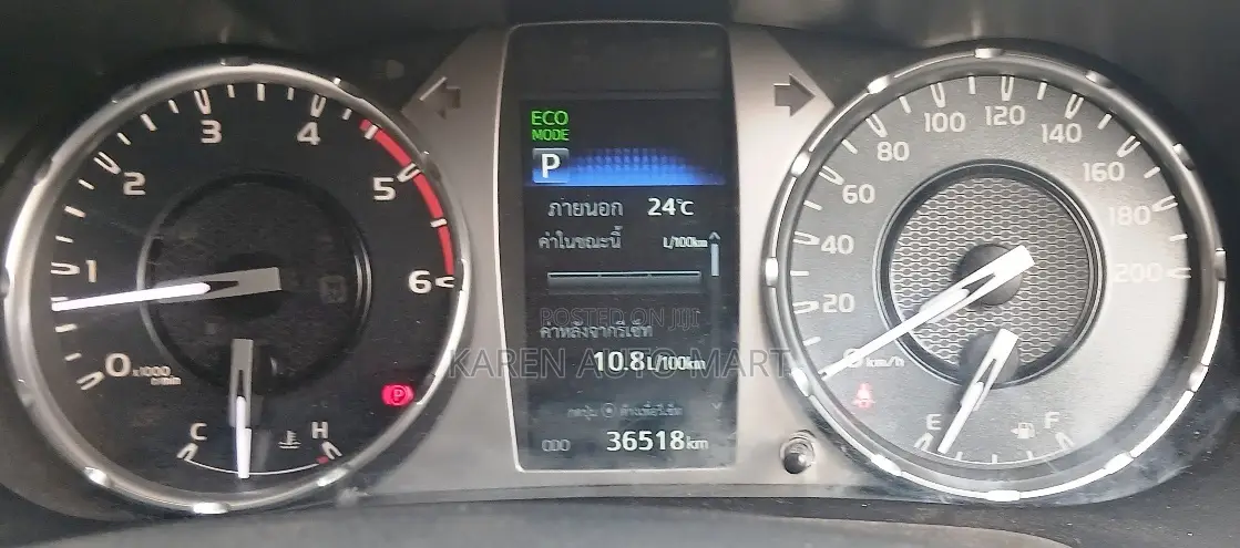 Toyota Hilux Revo Double Cab Deisel 2.4 RWD 2020 Silver