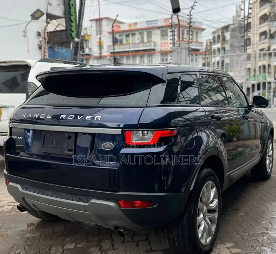 Land Rover Range Rover Evoque SE 4x4 5-Door 2017 Blue