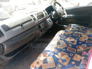 Toyota HiAce 2008 Silver