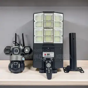 Stand Alone 4G PTZ Multiple Lens Solar Camera With Solar Street Light