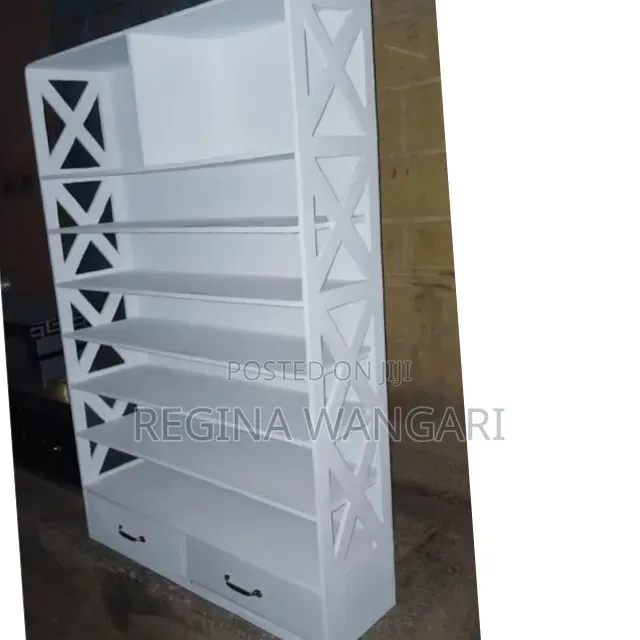 White Executive Wooden Shoes Rack