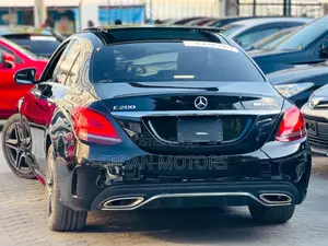 Mercedes-Benz C200 2019 Matt Black
