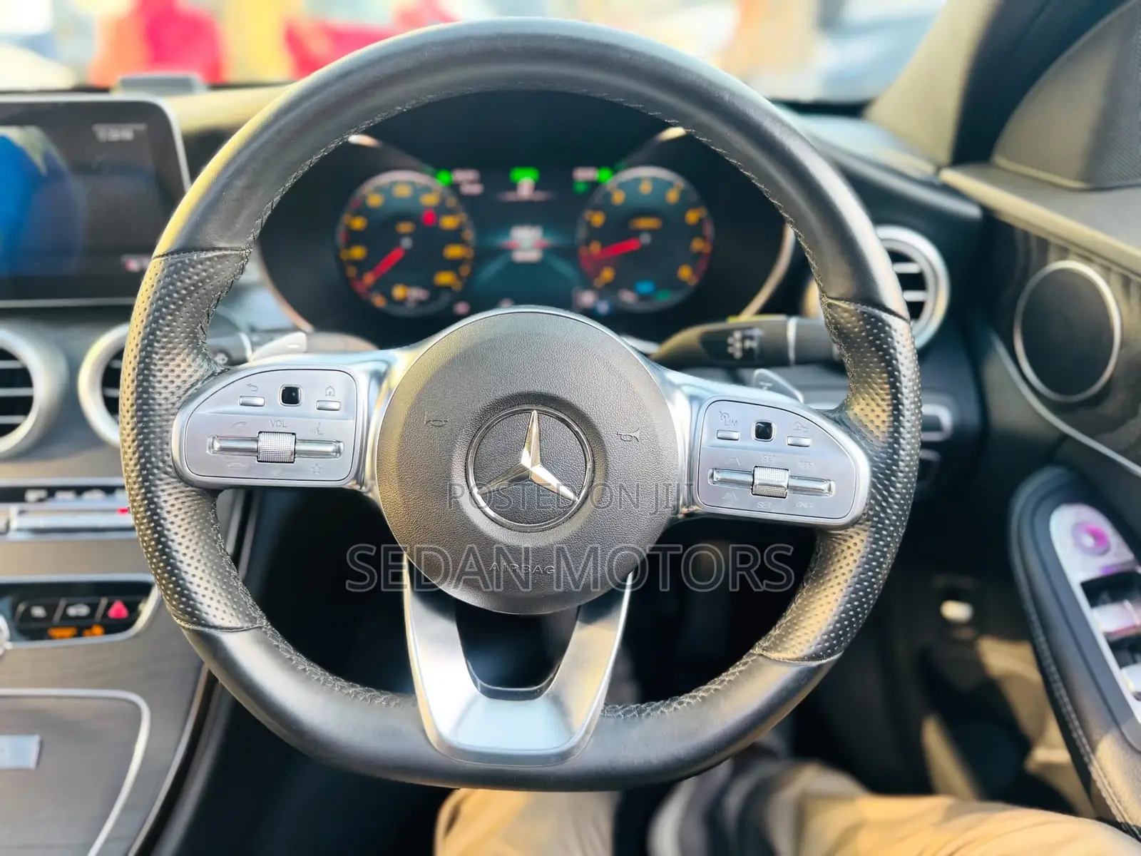 Mercedes-Benz C200 2019 Matt Black