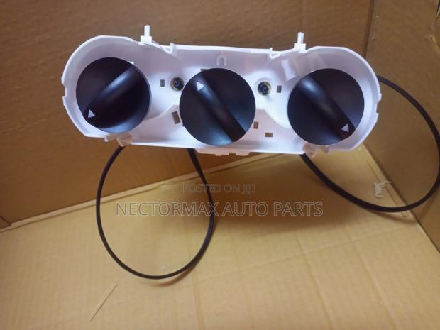 Hilux AC Control