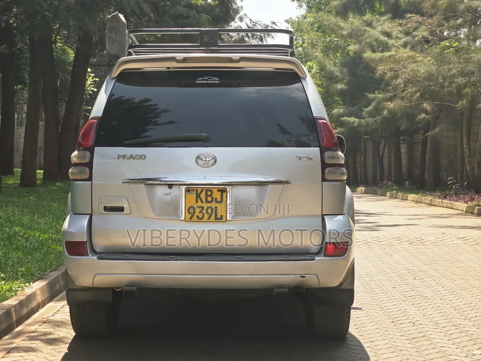 Toyota Land Cruiser Prado 2004 Silver