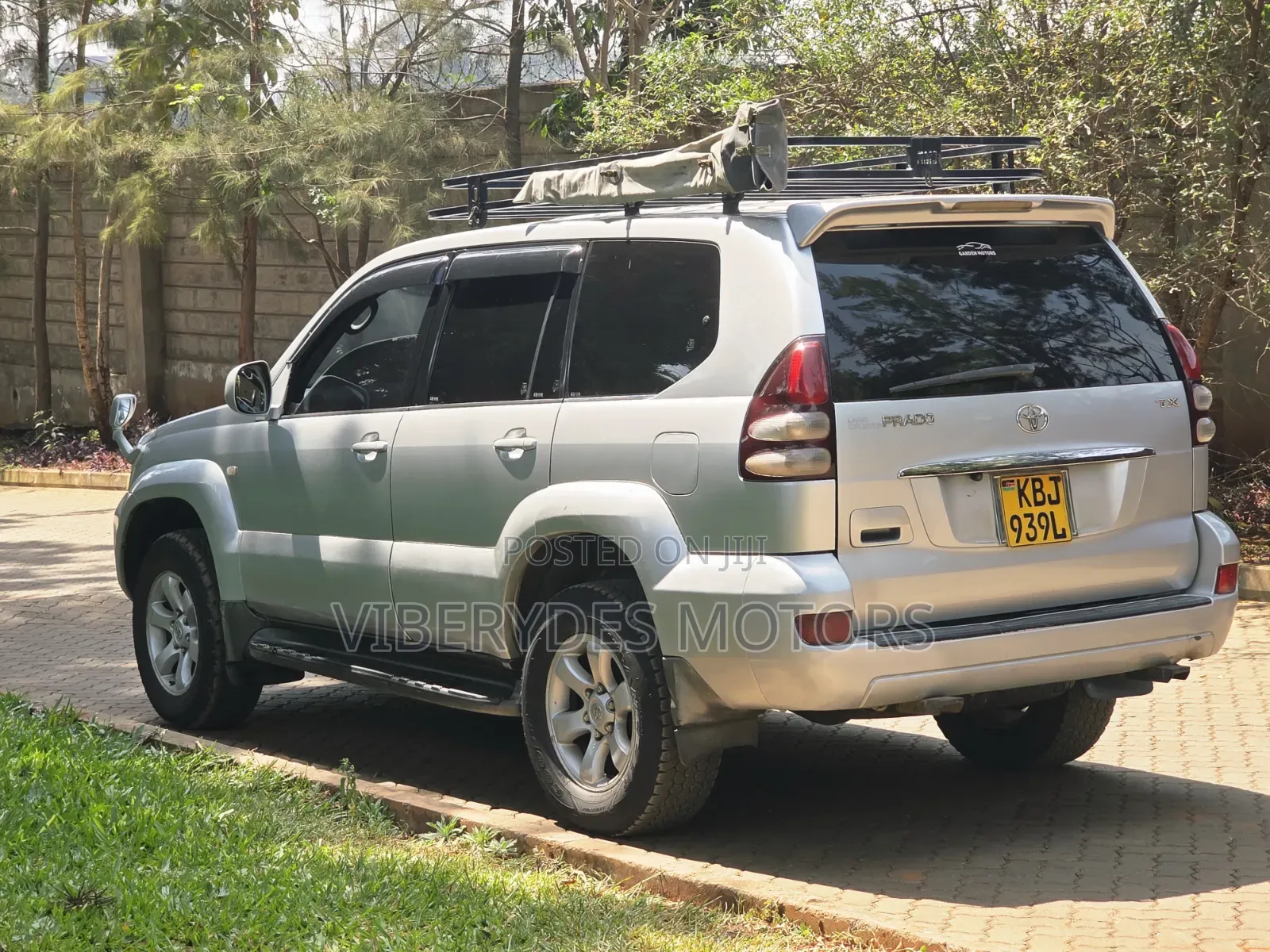 Toyota Land Cruiser Prado 2004 Silver