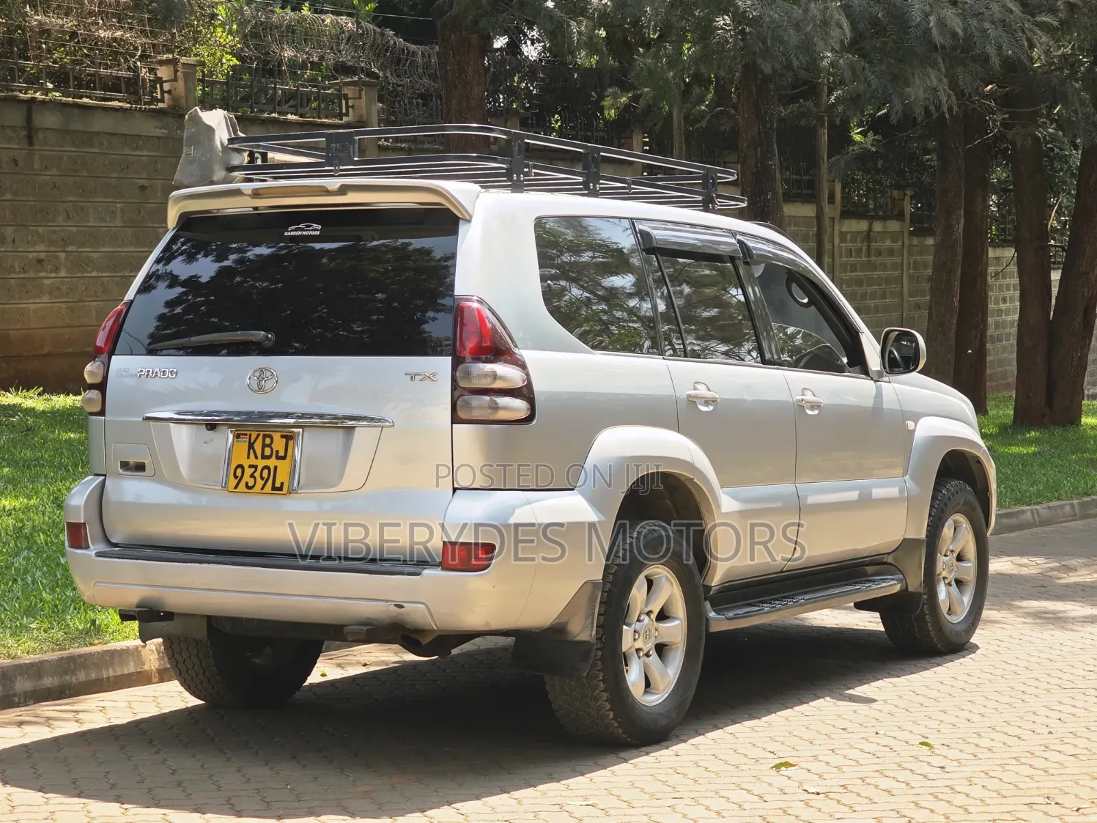 Toyota Land Cruiser Prado 2004 Silver