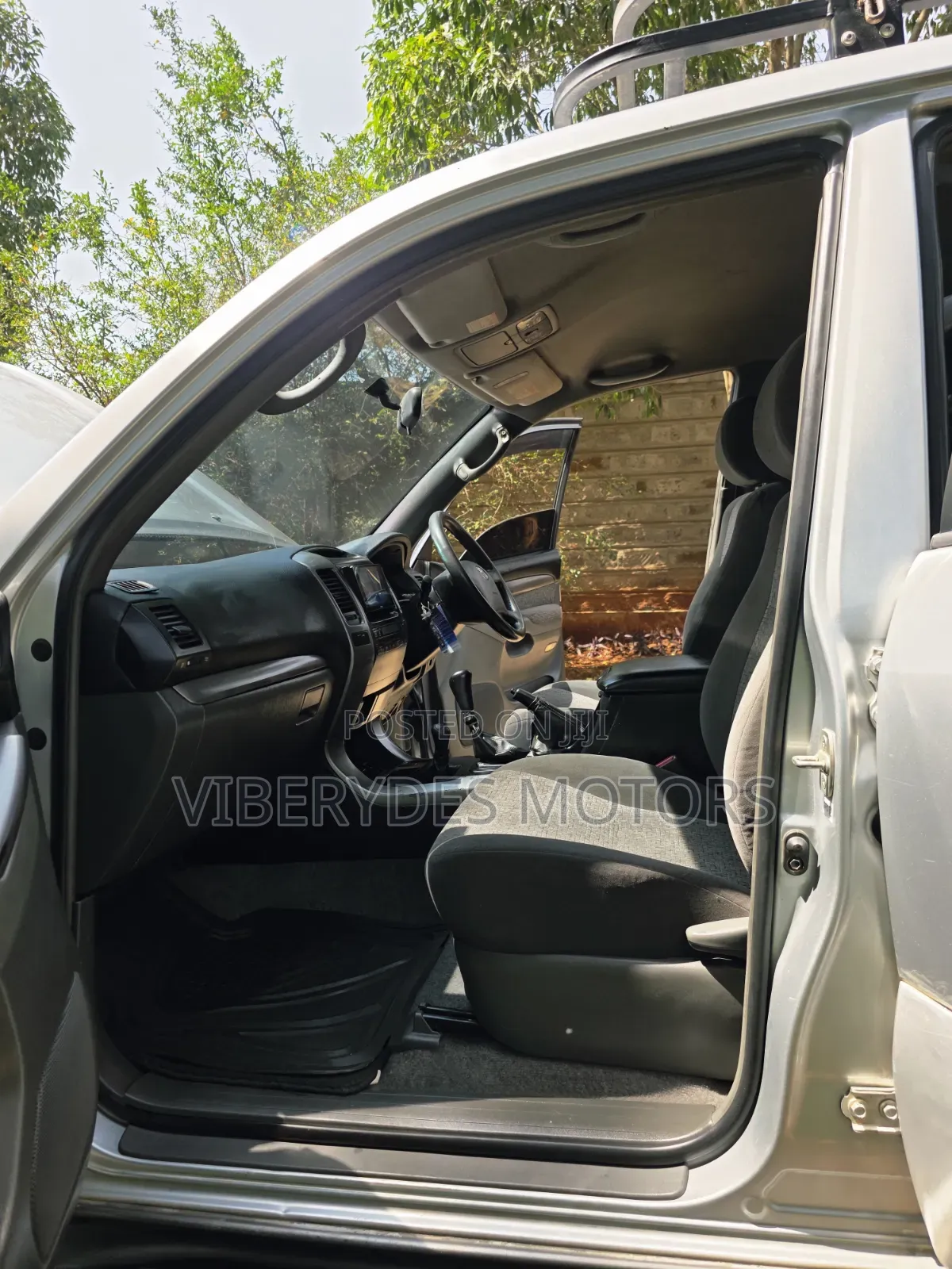 Toyota Land Cruiser Prado 2004 Silver