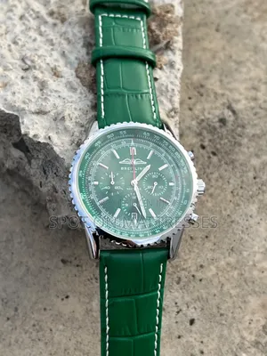 Breitling Navitimer BO1 Chronograph Watch With Genuine Leather.