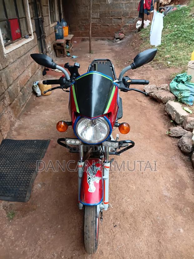 TVS HLX Plus ES 2021 Red - thumbnail 5